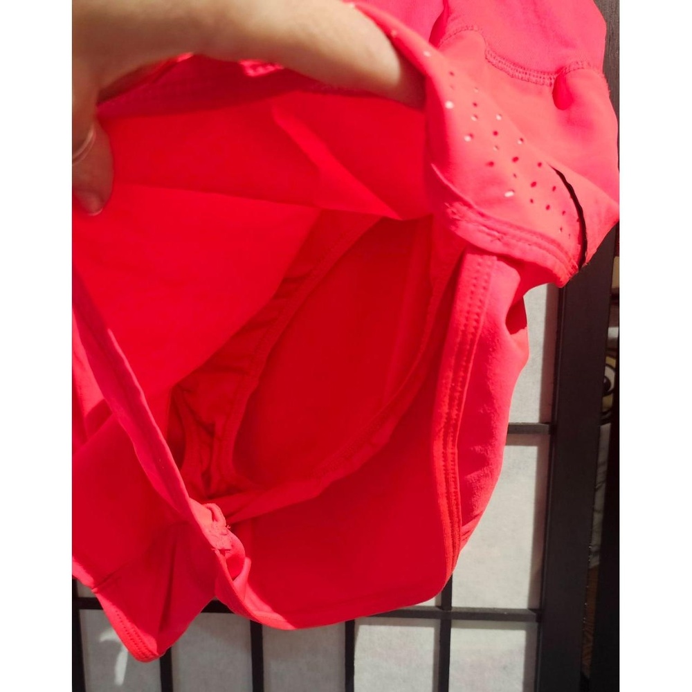 CHAMPION Women’s XL Coral Athletic Shorts with Mesh Detail and Built-In Liner - Picture 6 of 10
